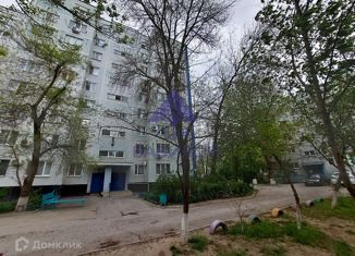 Продаю однокомнатную квартиру, 36 м2, Ростовская область, проспект Строителей, 10