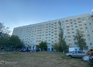 Продается 5-ком. квартира, 96 м2, Калмыкия, 7-й микрорайон, 2к3