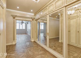 Продается четырехкомнатная квартира, 152.6 м2, Москва, улица Маршала Катукова, 24к5, район Строгино