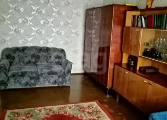 Продажа 2-ком. квартиры, 42 м2, Вологда, улица Лаврова, 8