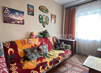 Продаю 2-комнатную квартиру, 54.1 м2, поселок Комсомольск, Центральная улица, 67
