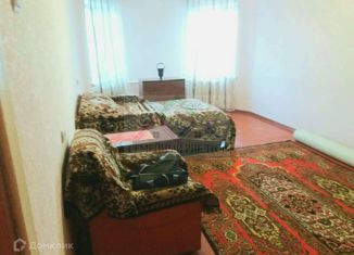 Продажа 1-комнатной квартиры, 38 м2, Губкин, Центральная улица, 56