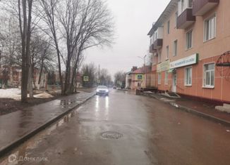 Продажа офиса, 76.5 м2, Азнакаево, улица Ленина, 12