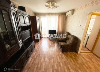 2-комнатная квартира на продажу, 46.2 м2, Ярославская область, улица Ворошилова, 17