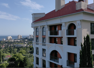 Продаю однокомнатную квартиру, 49.3 м2, Ялта, улица Щорса, 4