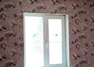 Продаю 2-ком. квартиру, 40 м2, Усть-Илимск, Молодёжная улица, 14