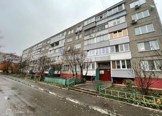 Продается двухкомнатная квартира, 52 м2, посёлок городского типа Ставрово, Юбилейная улица, 6
