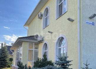 Продается дом, 545 м2, поселок Большой Исток, Красноармейская улица