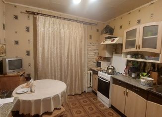 Продается двухкомнатная квартира, 53 м2, Никольское, Октябрьская улица, 11А