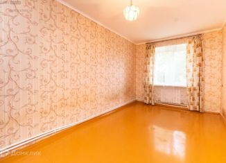 Продается 3-ком. квартира, 57.4 м2, село Дмитриевка, Трактовая улица, 3