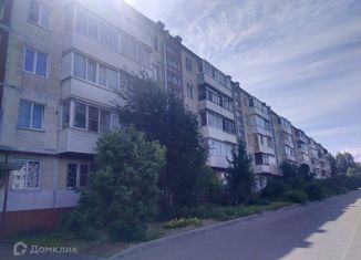 Четырехкомнатная квартира на продажу, 61 м2, Ломоносов, улица Скуридина, 6