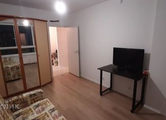 Сдаю в аренду однокомнатную квартиру, 43 м2, Тюмень, Полевая улица, 117к6, ЖК Озёрный Парк