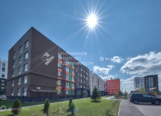 Продам 2-ком. квартиру, 60 м2, Рыбное, Перспективная улица, 4