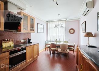 Сдам в аренду трехкомнатную квартиру, 95.9 м2, Москва, Тверской бульвар, 3, Тверской бульвар