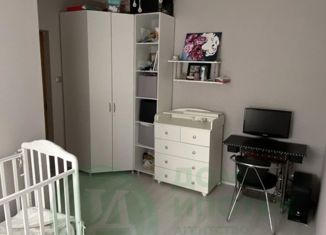Продаю 3-комнатную квартиру, 52 м2, Орск, Станционная улица, 9
