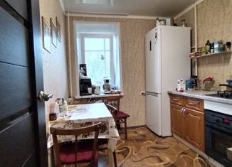 Продаю двухкомнатную квартиру, 48.9 м2, Ярославль, улица Ньютона, 63к5, район Суздалка