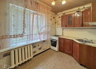 Продажа 2-комнатной квартиры, 36.8 м2, Калужская область, Советская улица, 14