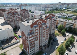 Двухкомнатная квартира на продажу, 64.3 м2, Татарстан, проспект Строителей, 6