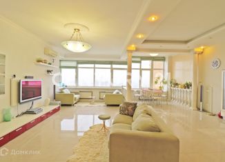 Продам 2-ком. квартиру, 90 м2, Москва, улица Врубеля, 8, улица Врубеля