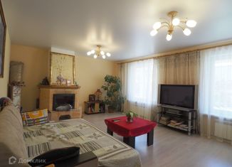 Продается дом, 300 м2, деревня Баранцево