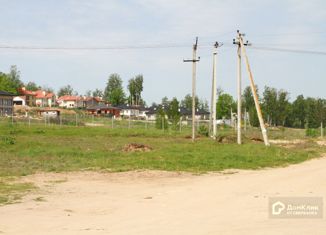 Земельный участок на продажу, 13 сот., деревня Ясенная, Черешневая улица