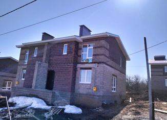 Продается таунхаус, 98.2 м2, деревня Зинино, улица Рами Гарипова