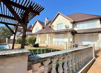 Продается дом, 310 м2, Геленджик, Геленджикский проспект, 174Б