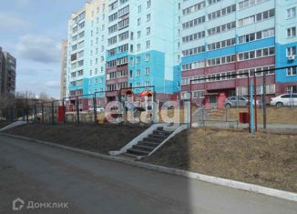 Двухкомнатная квартира на продажу, 57 м2, Челябинск, Пекинская улица, 25В