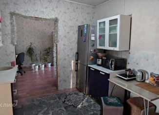 Четырехкомнатная квартира на продажу, 69 м2, Алапаевск, улица Крылова, 3