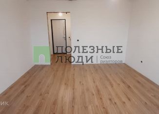 1-комнатная квартира на продажу, 35 м2, Киров, Луганская улица, 2