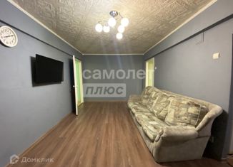 Продажа 3-комнатной квартиры, 49 м2, Ижевск, улица Ворошилова, 87