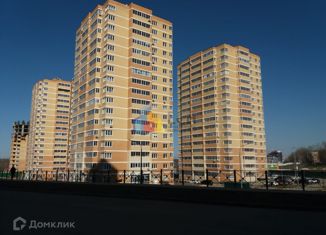 Продам 2-ком. квартиру, 66 м2, Тула, улица Макаренко, 38, ЖК Солнечный