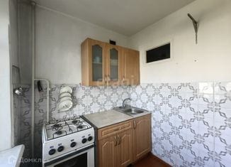 Продажа трехкомнатной квартиры, 60.8 м2, Абакан, Пирятинская улица, 18