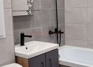 Продажа 2-ком. квартиры, 46 м2, Новосибирск, улица Жуковского, 113/1, метро Заельцовская