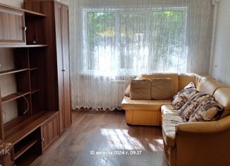 Продажа 1-ком. квартиры, 31 м2, Калужская область, улица Карпова, 5