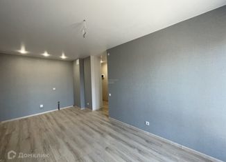 Продаю 1-ком. квартиру, 38.7 м2, село Первомайский, улица Оружейников, 1/3