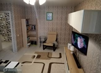 Продам 2-ком. квартиру, 44 м2, Новосибирск, проспект Карла Маркса, 8/1, проспект Карла Маркса