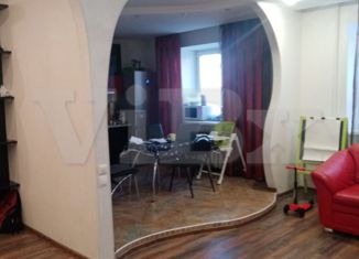 Сдается в аренду 3-комнатная квартира, 96 м2, Липецк, улица Космонавтов, 3А