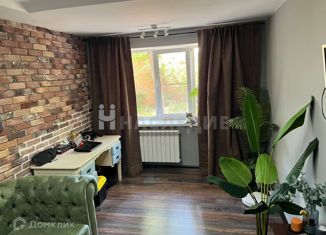 Продается 2-комнатная квартира, 42 м2, Каменск-Шахтинский, переулок Крупской, 73