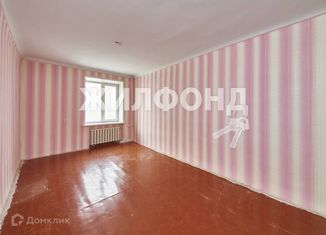 Продаю 2-ком. квартиру, 52.6 м2, Новосибирск, Вокзальная магистраль, 19, метро Площадь Ленина