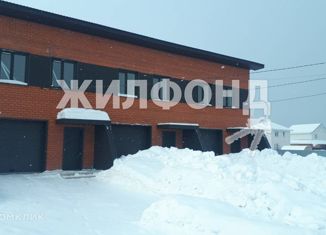 Продаю таунхаус, 142 м2, посёлок Центральный, Столичная улица
