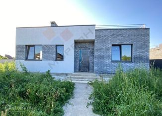 Продажа дома, 90 м2, коттеджный посёлок Лето, улица Сергея Медунова, 13