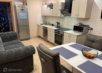 Продается 2-ком. квартира, 56 м2, посёлок Шушары, Окуловская улица, 4