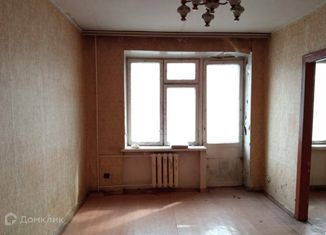 Продам трехкомнатную квартиру, 56.7 м2, Москва, Инженерная улица, 2, станция Дегунино