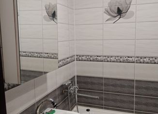 Аренда 1-ком. квартиры, 34 м2, Курск, улица Бойцов 9-й Дивизии, 184