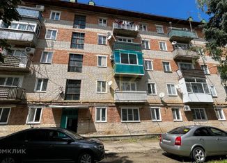 Продаю 2-комнатную квартиру, 47 м2, посёлок Майский, Заводская улица, 33