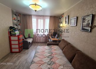 Продаю 1-ком. квартиру, 34 м2, Челябинск, улица Харлова, 15