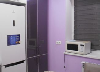 Продам 2-комнатную квартиру, 63.7 м2, Новомосковск, улица Трудовые Резервы, 64к4