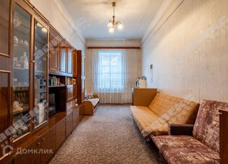 Продам комнату, 108.2 м2, Санкт-Петербург, улица Союза Печатников, 17, метро Садовая