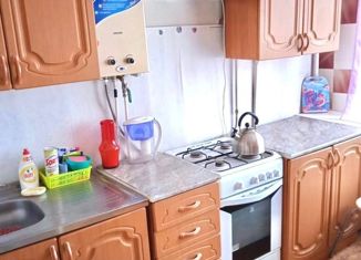 Продам 2-комнатную квартиру, 46.1 м2, поселок Пятовский, Советская улица, 34